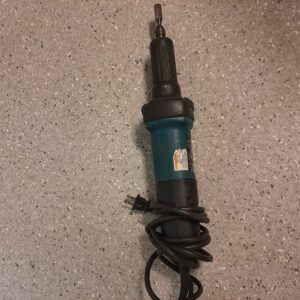 26-009 Makita grinder
