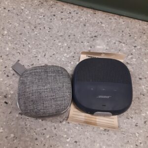 26-052- Bluetooth Speakers