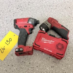 26-130 Milwaukee Impact Driver, flashlight & Bits w no batteries